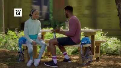 Boys and girls get ready
for class, - Advice to Love By