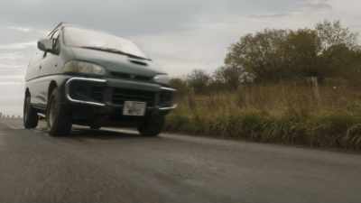 (BRAKES SCREECHING) - Killing Eve