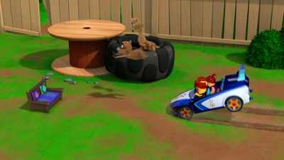 [brakes squealing] - The Chicken Squad