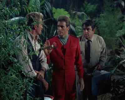 [ Branch snaps ]
Listen. - Land of the Giants