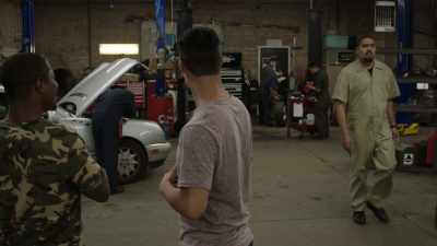 - [Brandon] A'ight.
- Coco's gonna take - The Chi