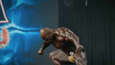 BRANDON: Round after round,
as your body's getting tired, - Breaking Olympia: The Phil Heath Story