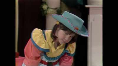 Brandon, sit up and beg, please. - Punky Brewster