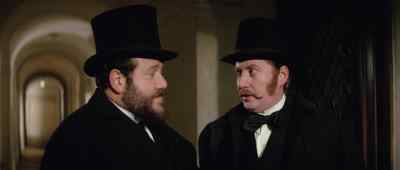 - Bratfish with its carriage.
- With Countess Larissa. - Mayerling