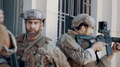 Breach up. - Alien Warfare