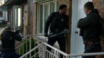 Breaching now. - Chicago P.D.