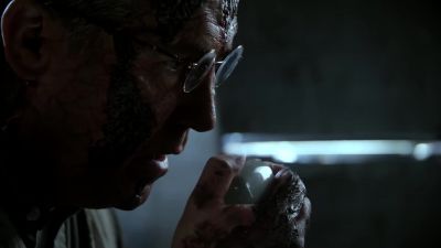 Break, break, break.
Kilo-Alpha 42, come in. - Fringe