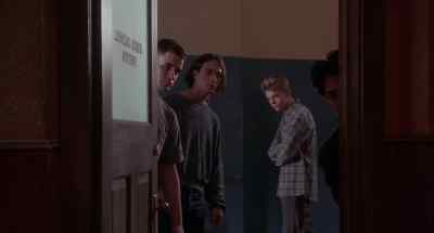 Break it up, guys.
Come on. Okay. - Powder
