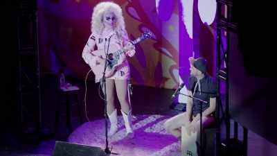 [BREAK YOUR HEART
BY TRIXIE MATTEL PLAYS] - Trixie Mattel: Moving Parts