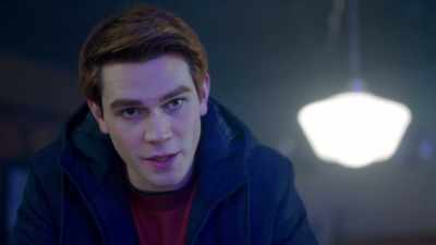 Breaking into your
dad's trailer was wrong, - Riverdale