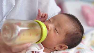 Breast milk encompasses the exact ratio - Human: The World Within