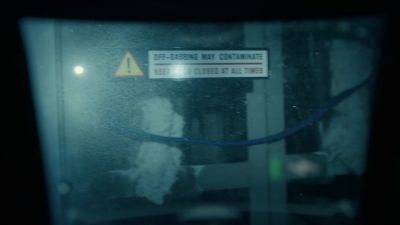 [breathing heavily] - Snowpiercer