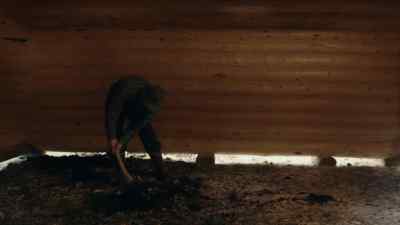 (BREATHING HEAVILY) - The Last Alaskans