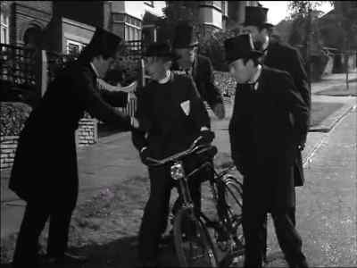 (Breathless) Hey... Have...? Have...? - Too Many Crooks