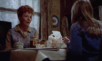 - Brenda, why?
- I'm going to find a father for my baby. - Straight On Till Morning