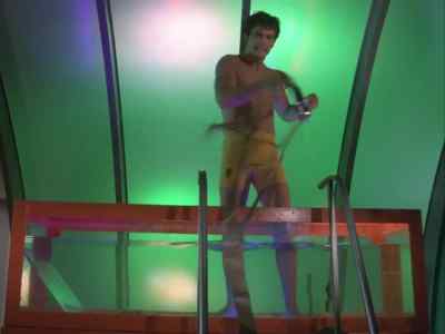Brent, I order you
to do something. - Man from Atlantis