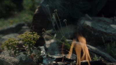[Brida hums softly] - The Last Kingdom