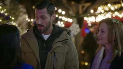Bridget, look. I wasn't
lying, all right? - Cloudy with a Chance of Christmas