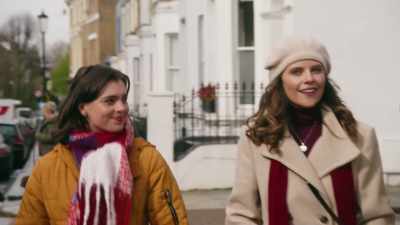 (bright holiday music continues) - Christmas in Notting Hill
