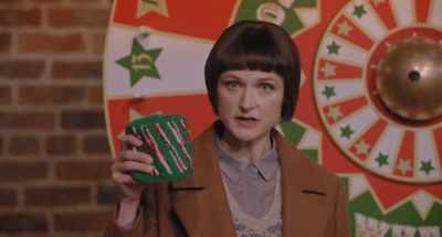-Brilliant.
-[clapping] - Father Christmas Is Back
