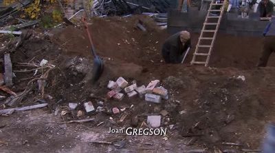 Bring this around. - Murdoch Mysteries