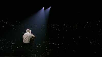 ♪ Bring it back, bring it back. ♪
♪ Bring it back, bring it back. ♪ - The Show Must Go On: The Queen + Adam Lambert Story
