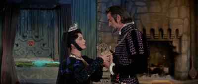 Bring back Snow White's heart... in this. - Snow White and the Three Stooges