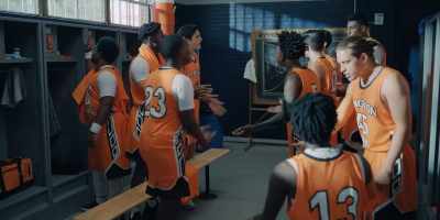 Bring it in! Bring it in!
Yeah, it was, as in... - The Crossover