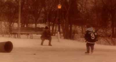 - Bring it in, Gordon.
- Okay, Dad. - D2: The Mighty Ducks