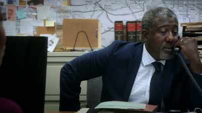 Bring him in.
Yeah, sure. Bye. - Tyler Perry's The Oval