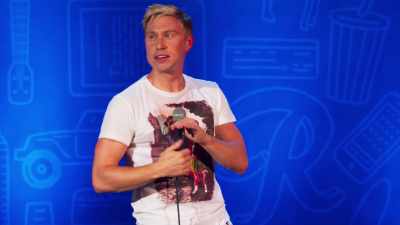 "Bring on the winter!" - Russell Howard: Recalibrate