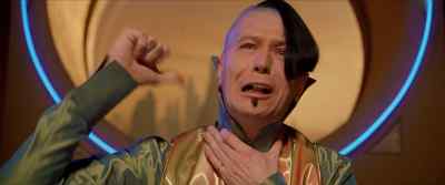Bring me the priest. - The Fifth Element