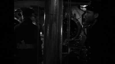 - Bring her up, Number One.
- Stand by to surface. - We Dive at Dawn