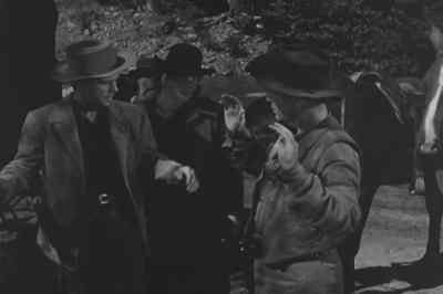 Bring up the pace horse. Hurry it up. - Station West