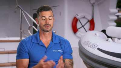 Brittini is so distracted
with these guests, - Below Deck Down Under