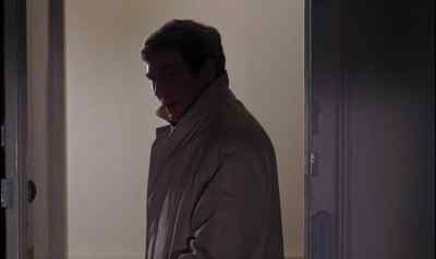 Broad at the shoulder narrow at the hip - Gumshoe