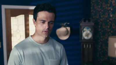 [brooding music] - Your Boyfriend Is Mine