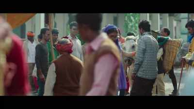 "Brother, take me to the bathroom!" - Kedarnath