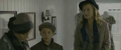 Brown, preferably.
- Let me see what I have. - Into the Darkness