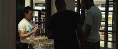 (Bruce): Making sure
you have a thread count - The Last Tourist
