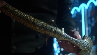 BRUCE: The knife was used to embalm
King Balahsi. - Gotham