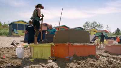 [bruce] when you take something
small and you blow it up, - Race Against The Tide