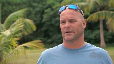 Bryan: For the showers
in the hotel blocks, - Island of Bryan