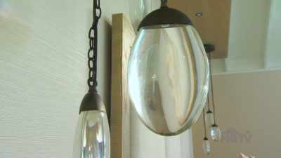 Bryan: I like the
big, dangly lights. - Island of Bryan