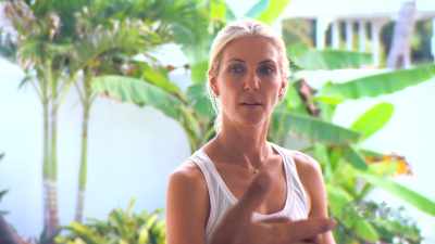 Bryan: It's fine and
if I go into the spa, - Island of Bryan