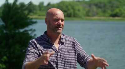Bryan: There's a ton of seating, - Renovation Resort