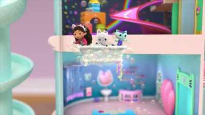 ♪ Bubbles, bubbles, bubbles ♪ - Gabby's Dollhouse
