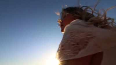(bubbles popping)
(echoes swirling) - The Outwaters
