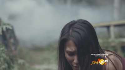 Buck? Please, what are you
doing? Please help me! - Romance in the Wilds