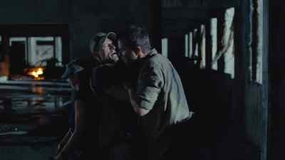 - Buddy, I need you to back me up on this!
- What? - Strike Back